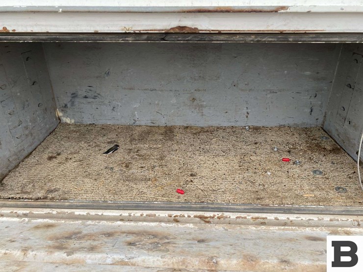 2004-ford-f350-image-23