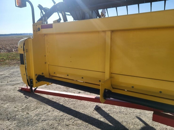 new-holland-74c-image-46