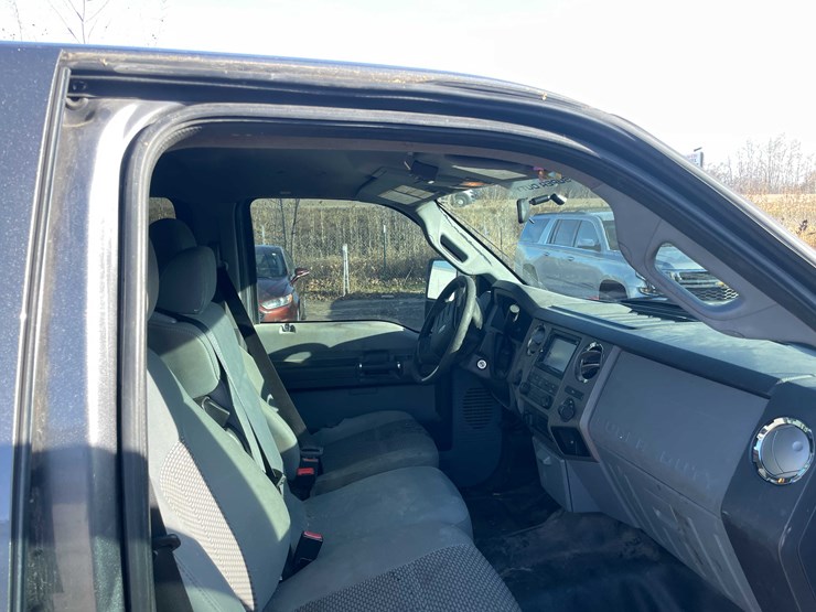 ford-f250-xlt-image-79