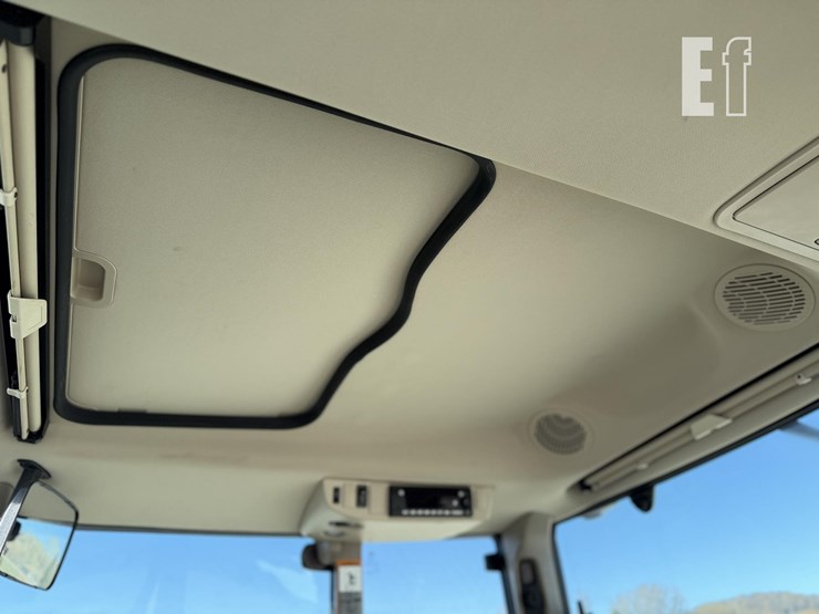 john-deere-6130m-image-32