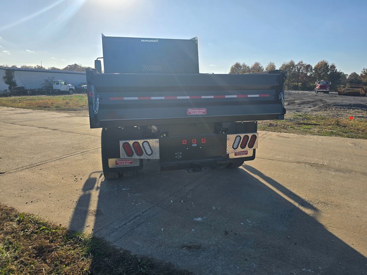 international-durastar-4300-image-11