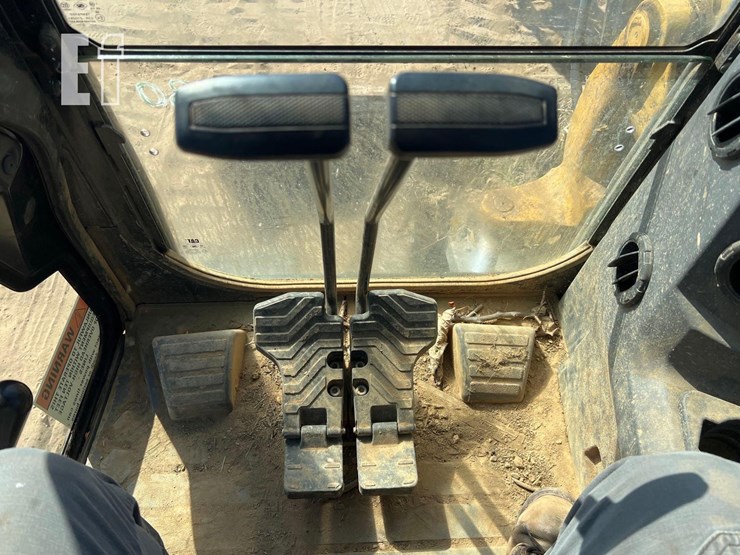 caterpillar-306-cr-image-33