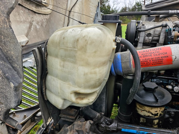 international-durastar-4400-image-32