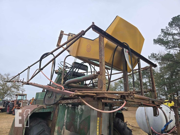 john-deere-700-image-9