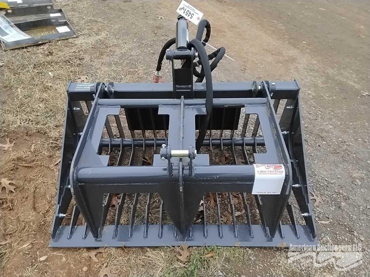 44"-skid-steer-root-grapple-bkt-image-2