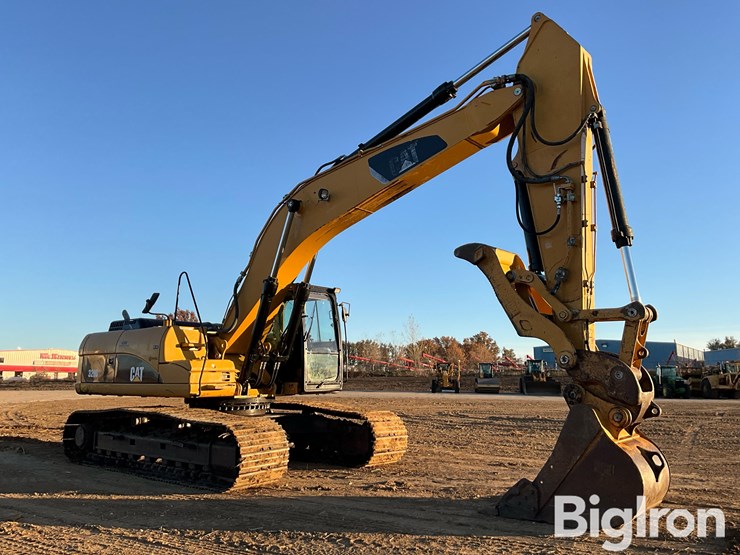 caterpillar-329dl-image-3