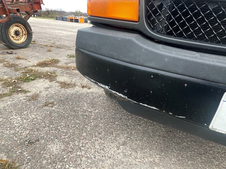 #1404-•-2006-chevy-cargo-van-(wi-title-in-delay)-image-14