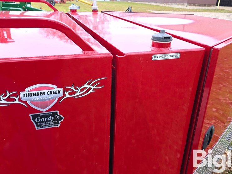 2013-thunder-creek-equipment-adt750-image-15