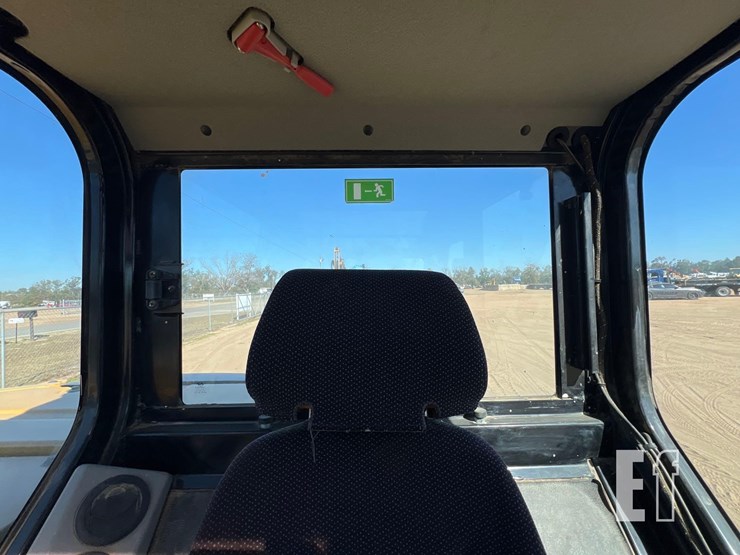 2014-caterpillar-308e2-cr-image-35