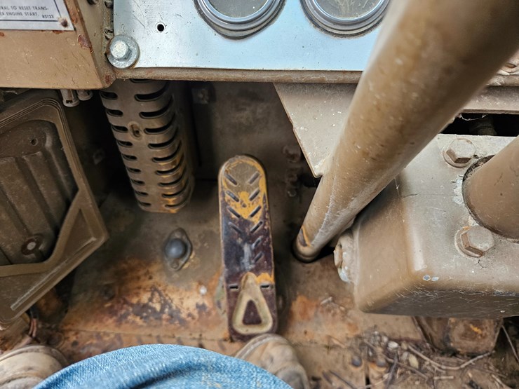 caterpillar-920-image-32