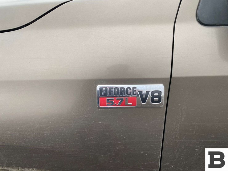 2013-toyota-tundra-image-10