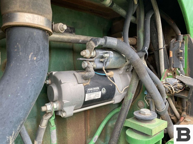 2004-joh-deere-9320t-tractor-image-12