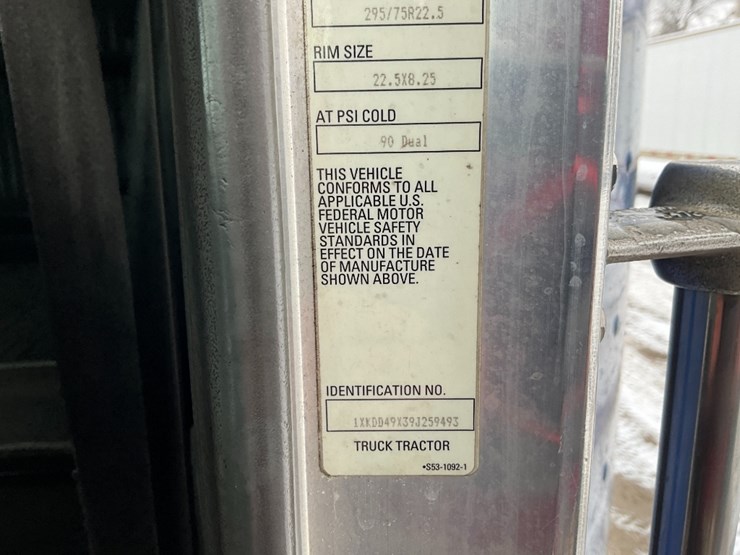 2009-kenworth-t800-image-23