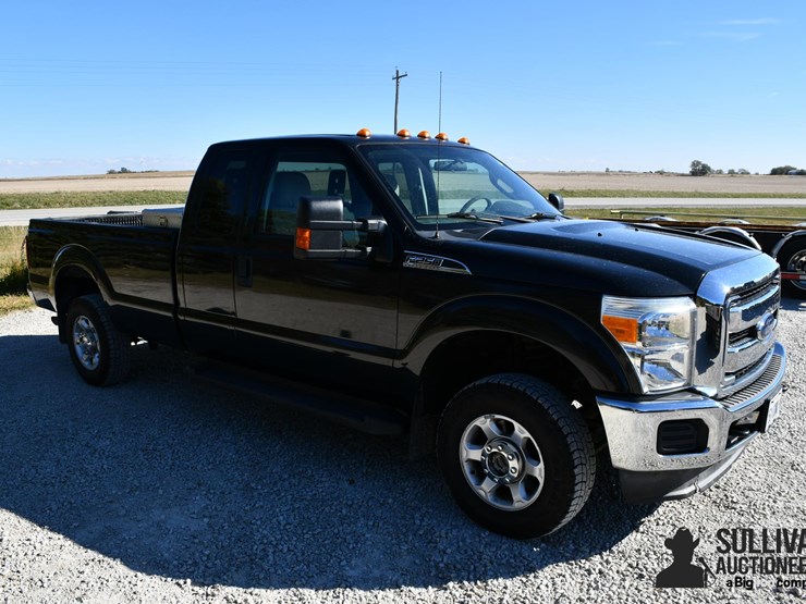 2013-ford-f250-xlt-image-3