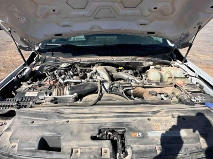 2024-ford-f350-image-34