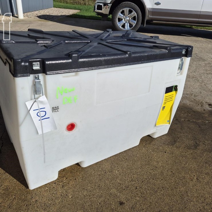 PORTABLE DEF POLLY TANK