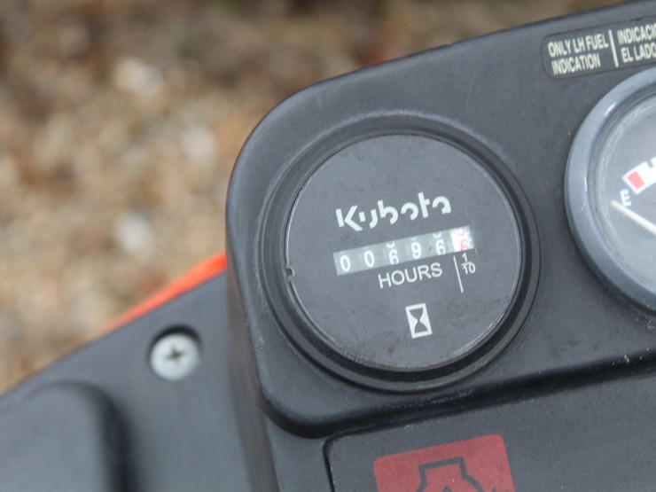 kubota-zg327-image-5