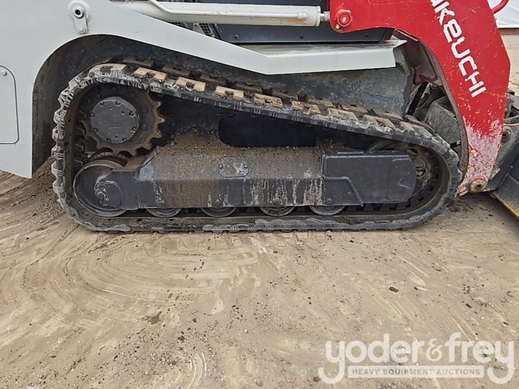 takeuchi-tl8r2-image-24