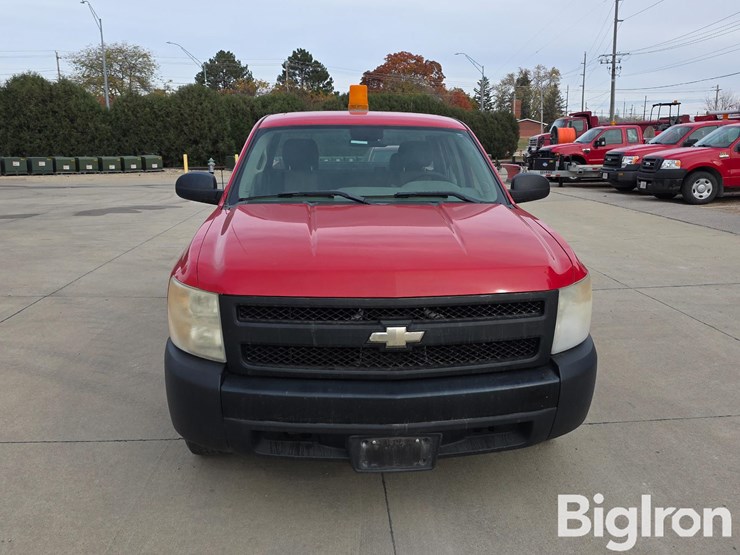 chevrolet-silverado-1500-image-2