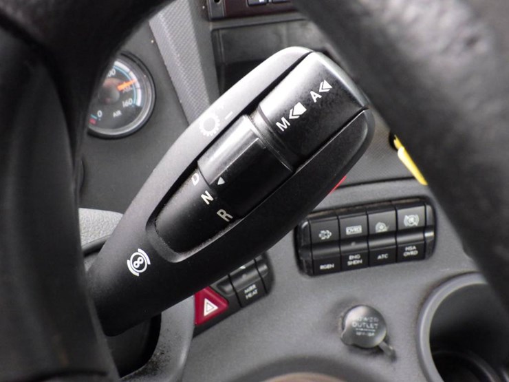 2018-freightliner-cascadia-125-image-14