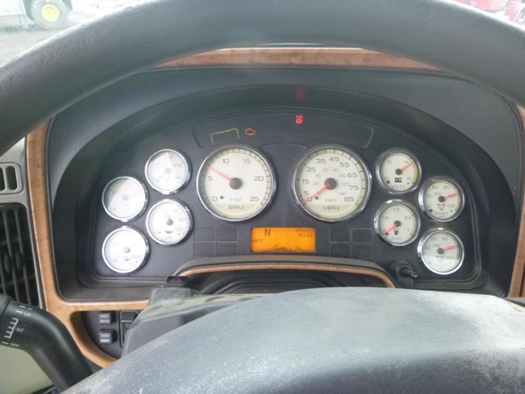 international-prostar-image-17