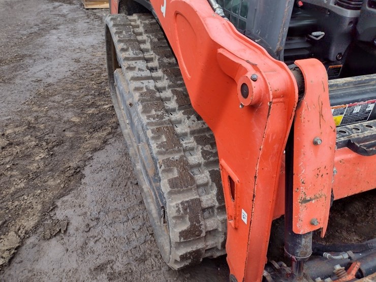 kubota-svl65-2-image-34