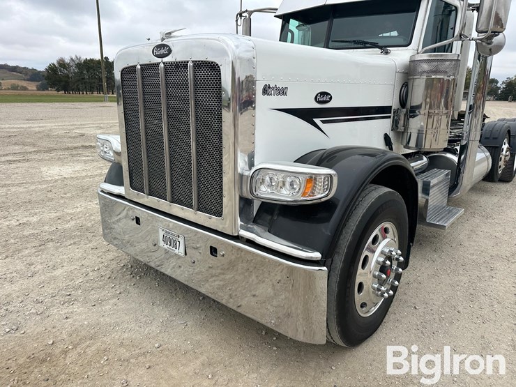 2016-peterbilt-389-image-20