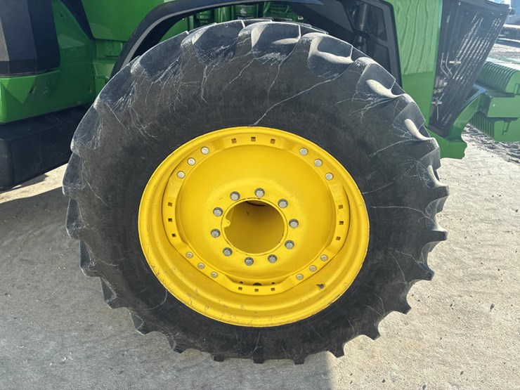 john-deere-8r-370-image-42
