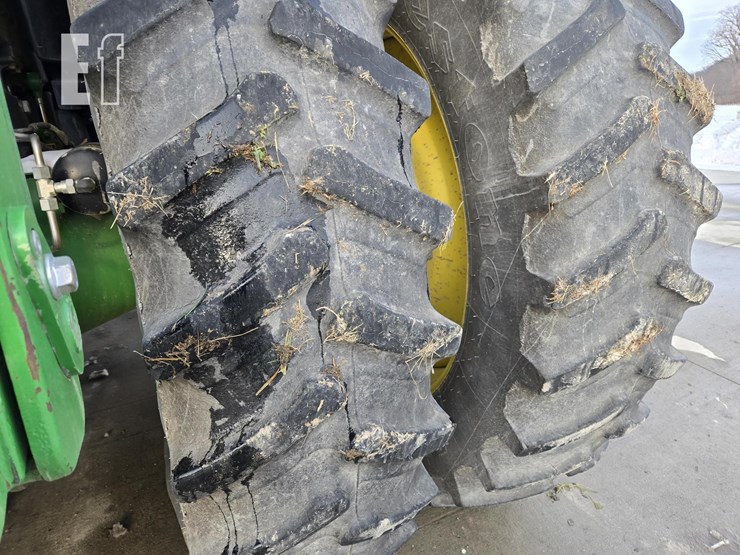 john-deere-8370r-image-11
