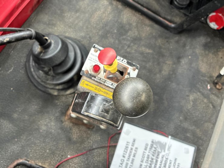 case-ih-7400-image-97