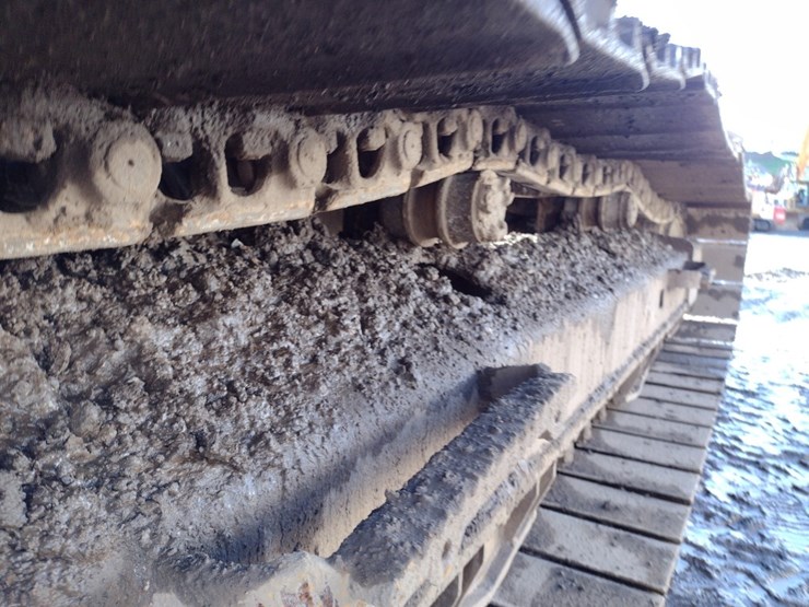 caterpillar-320fl-image-24