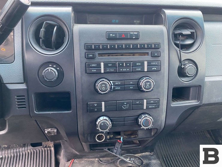 2011-ford-f150-image-30