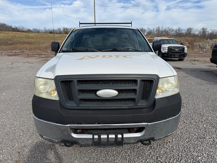 ford-f150-xl-image-2