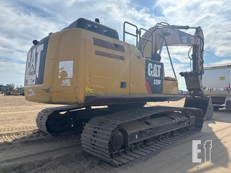 2019-caterpillar-326fl-image-6
