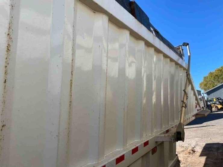 2023-cts-belly-dump-trailer-image-17