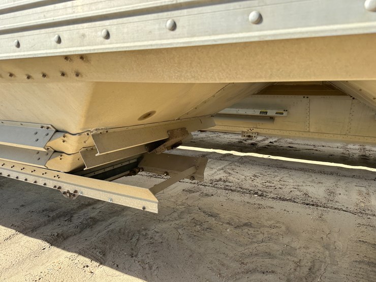 timpte-hopper-bottom-image-50