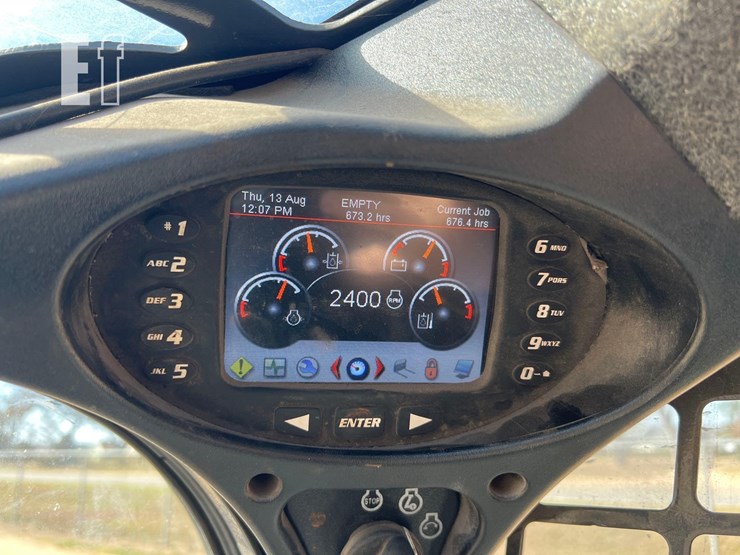 2023-bobcat-t770-image-24