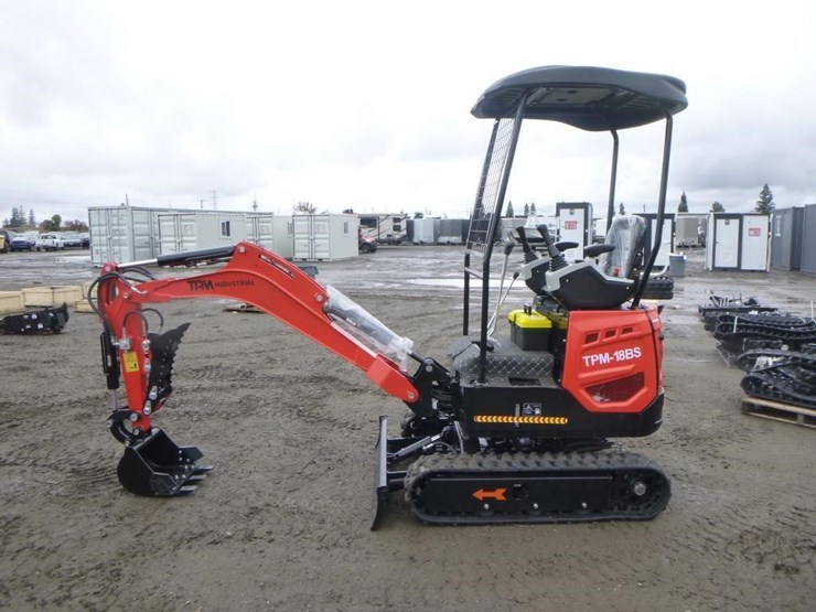 2025-tpm-18bs-hydraulic-excavator-image-5