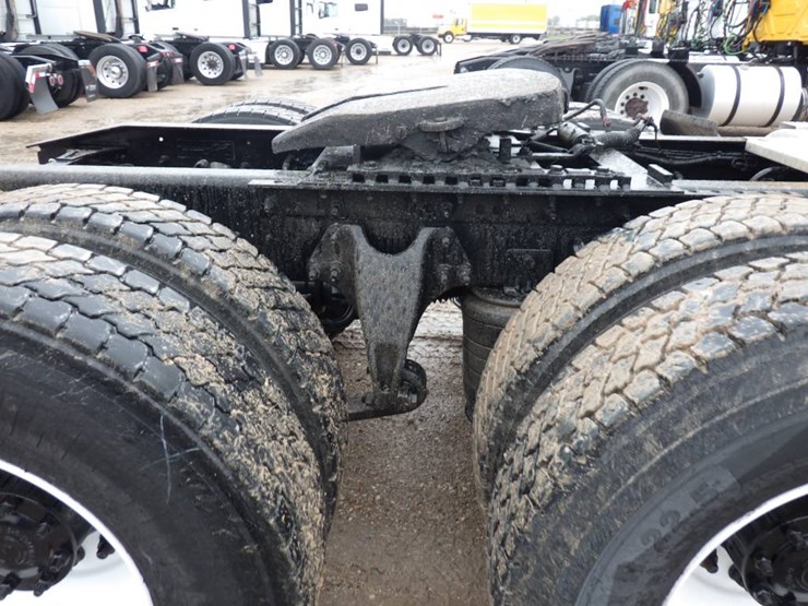 2019-international-lt-image-7