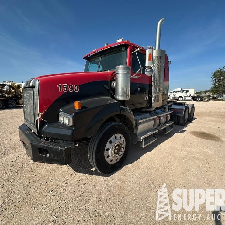 2013 WESTERN STAR 4900