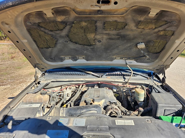 chevrolet-silverado-2500-image-25