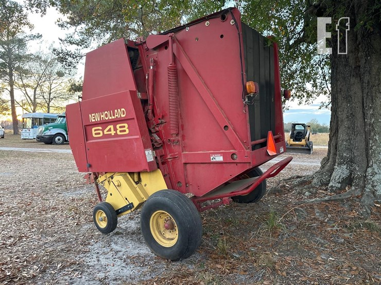 new-holland-648-image-5