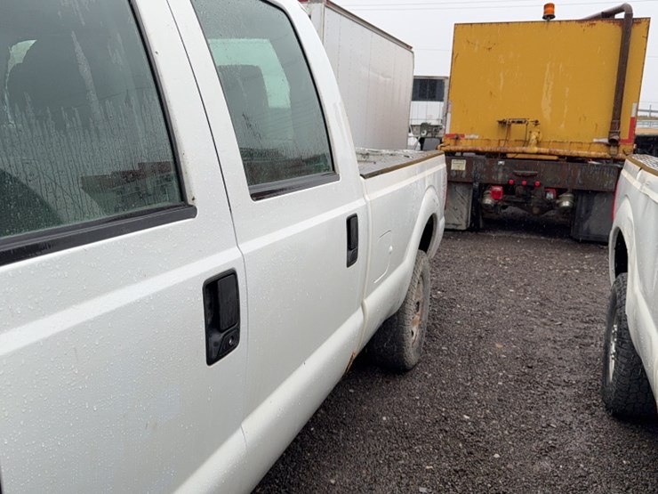 2011-ford-f250-image-14