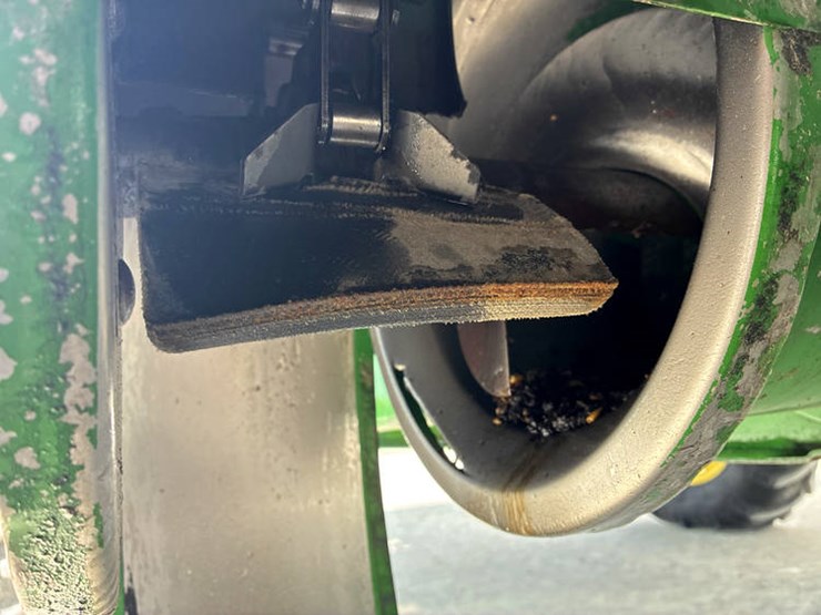 john-deere-9400-image-75