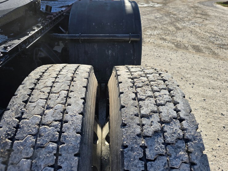 kenworth-t880-image-118