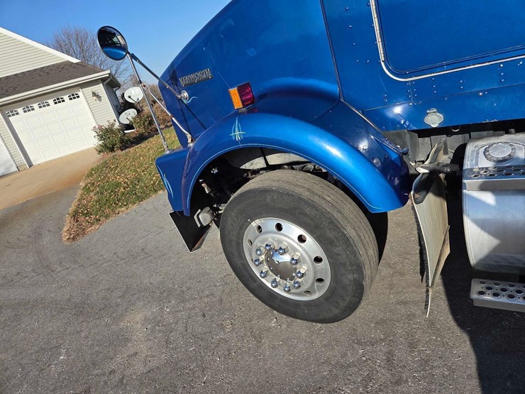 kenworth-t800-image-11