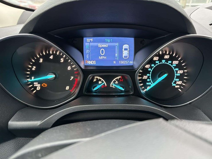 2014-ford-escape-se-image-26