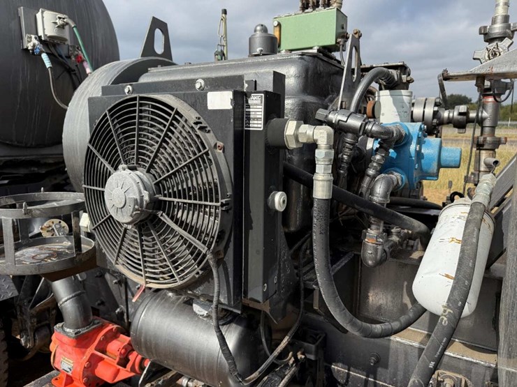 kenworth-t800-image-14