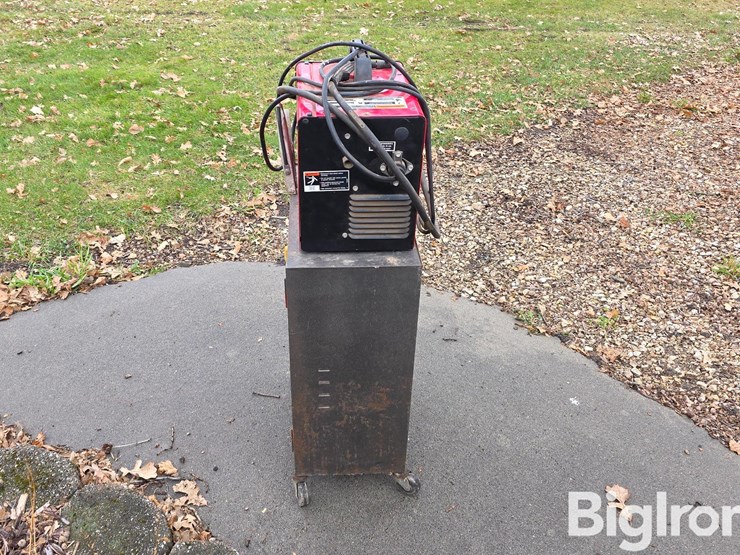 lincoln-sp-125-plus-wire-welder-image-6