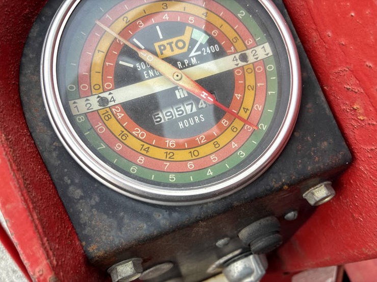 #122323-•-1965-ih-806-wheatland-#4518s-y-image-60